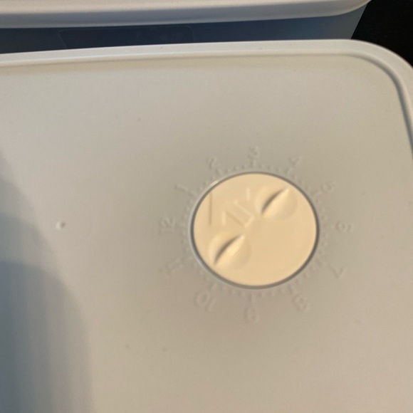 Tupperware smart mates 2 in listing - Picture 3 of 6